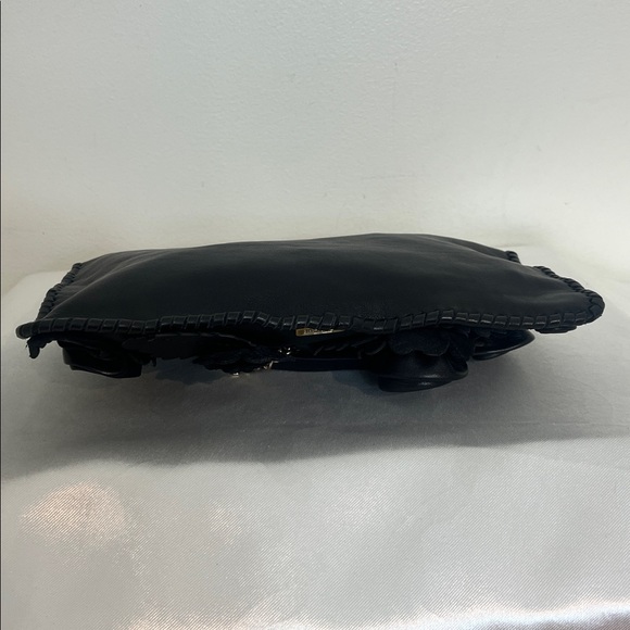 Uterqüe Foral Black Leather Purse - Picture 7 of 17